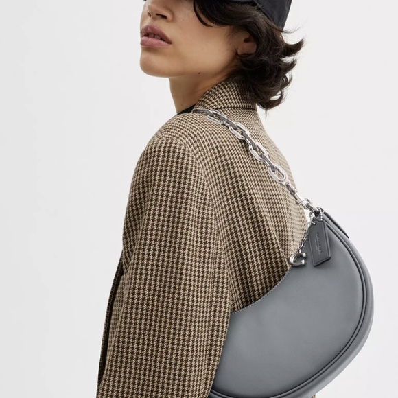 Coach Shoulder Bag - Picture 2 of 6